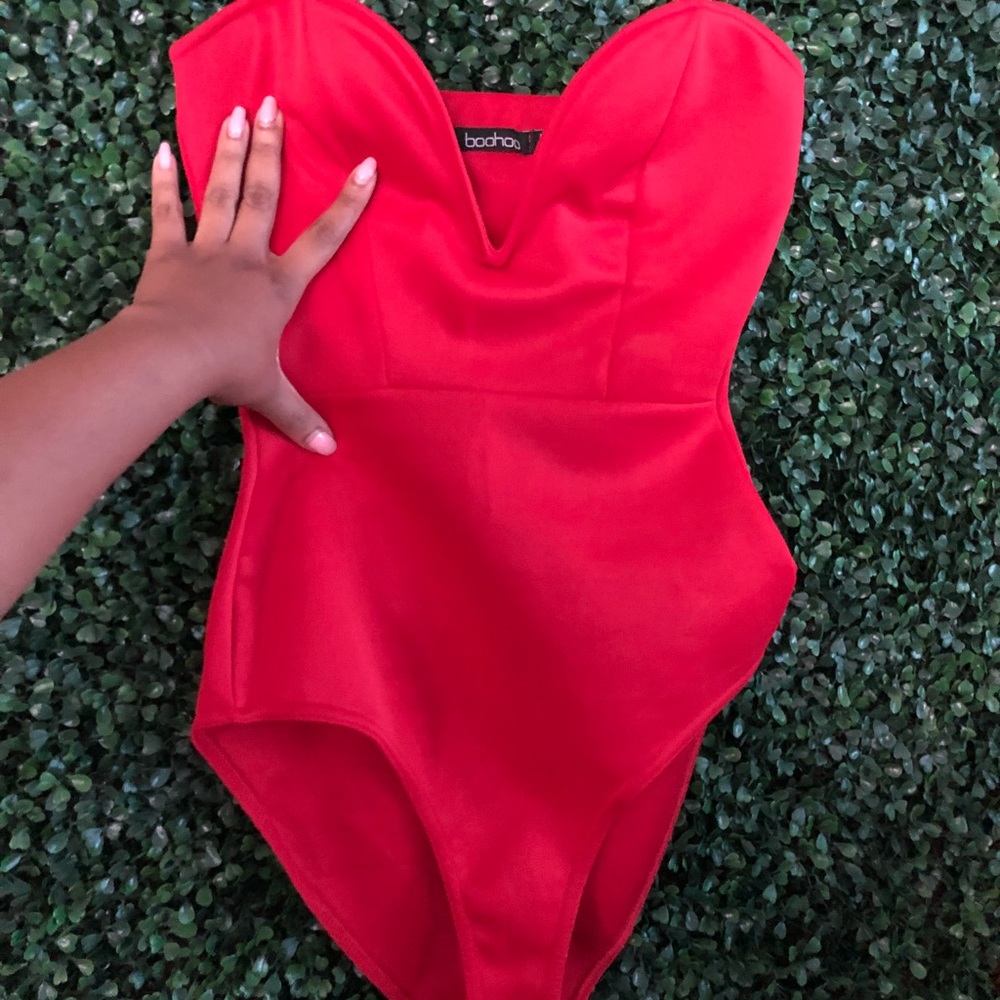 CLOSET CLEAN OUT • Sweetheart bodysuit